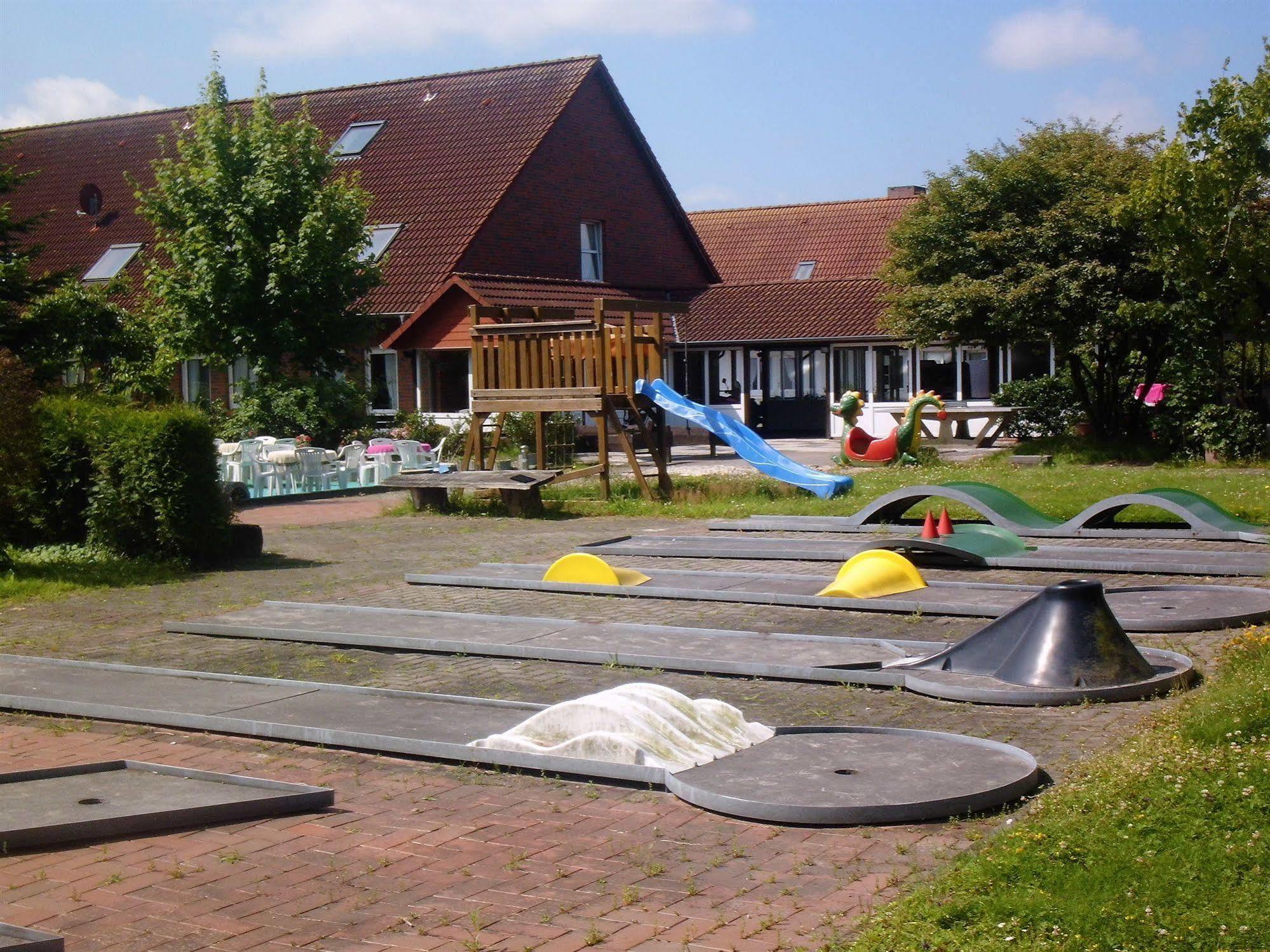 Hotel-Garni "Hof Von Hannover" Wittmund Eksteriør billede